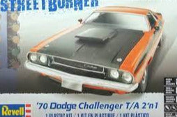 1968 Dodge Challenger T/A 1/24 Scale Plastic Model Kit Revell 85-2596