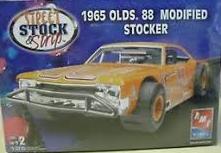 1965 Olds 88 Modified Stocker Car Model 1/25 Scale Model Kit AMT 38533