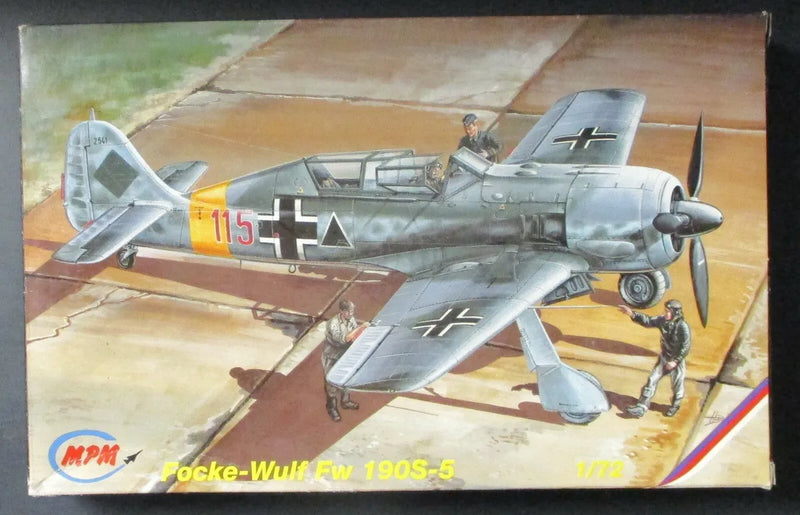 Focke Wulf FW190S-5 1/72 Scale Plastic Model MPM 72030