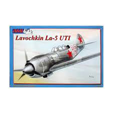 Lavochkin La-5UTI Trainer 1/72 Scale  Plastic Model Kit AML Models 2036