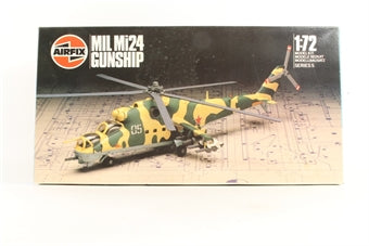 Mil MI-24 Hind Helicopter 1/72 Scale Plastic Model Kit Airfix 05017