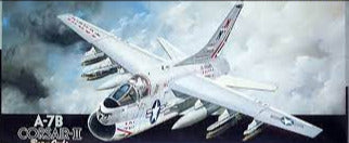 Vought A-7B Corsair ll Fighter 1/72 Scale Plastic Model Kit Fujimi F10-800
