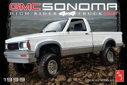 1993 GMC Sonoma 4 x 4 Pick Up Truck Plastic Model Kit AMT1057