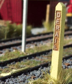 Derail and Post Sign HO Scale