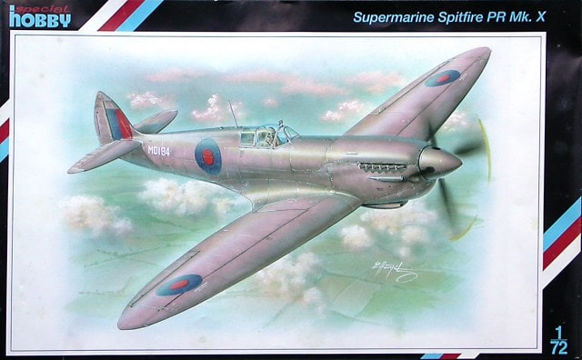 Supermarine Spitfire PR Mk X 1/72 Scale Plastic Model Kit Special Hobbu SH72037
