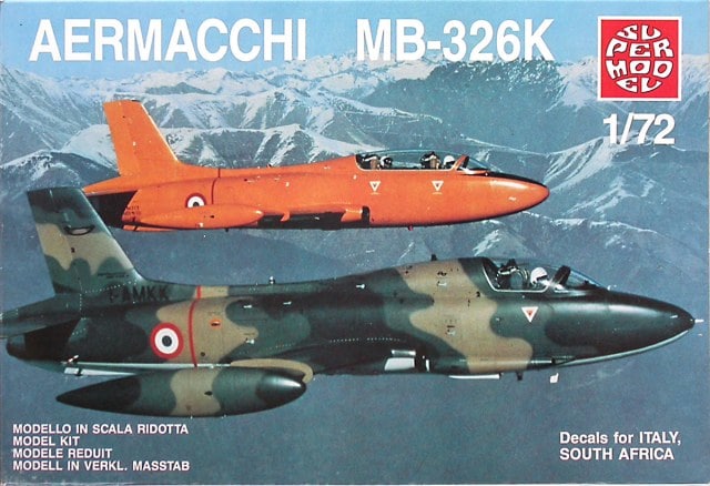 Aermacchi MB326K Trainer 1/72 Scale Plastic Model Kit Supermodel 10-012