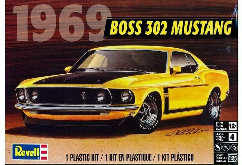 1969 Ford Mustang Boss 302 1/25 Scale  Plastic Model Car Kit Revell 85-4313