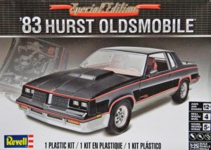 1983 Hurst Oldsmobile Cutlass Plastic Model  Kit Revell 85-4317
