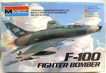 North American F-100 Super Sabre 1/48 Scale Plastic Model Kit Monogram 5424