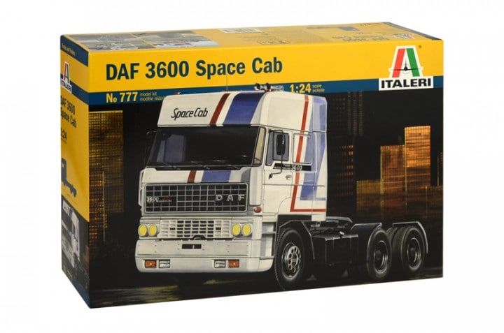 DAF 3600 Space Cab Tractor 1/24 Scale Truck Model Kit 777